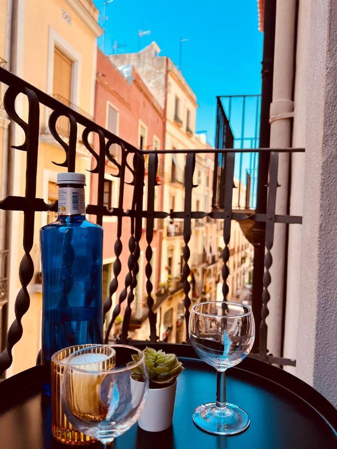 Ferienwohnung Encantador Apartamento Con Vistas A La Catedral! Tarragona Exterior foto